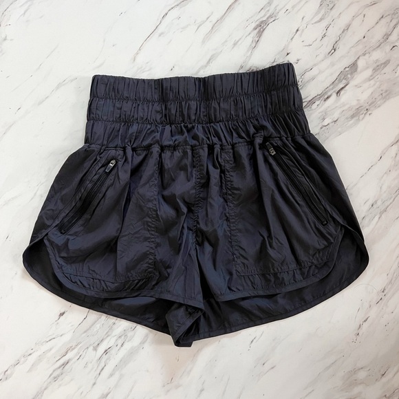 FP Movement by Free People Pants - Free People Movement Black Smocked Running Shorts